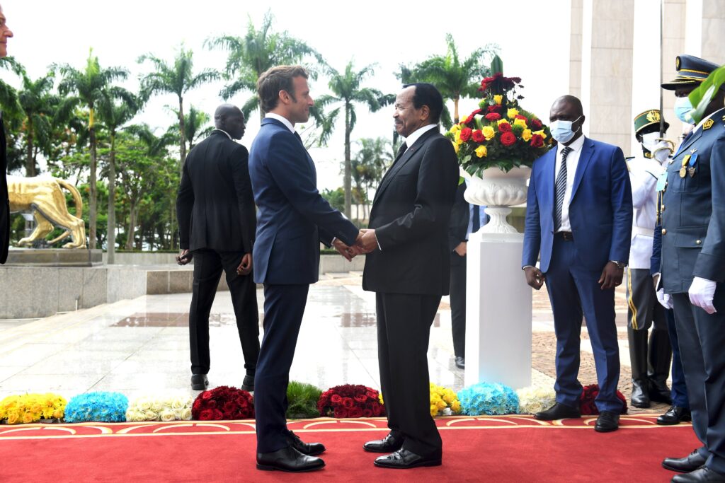 Paul Biya : "si je reste ou je m'en vais au village"