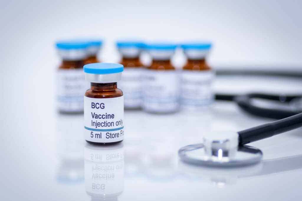 BCG : 1,7 million de doses attendus en novembre prochain Vaccin : le BCG en rupture depuis près de 9 semaines