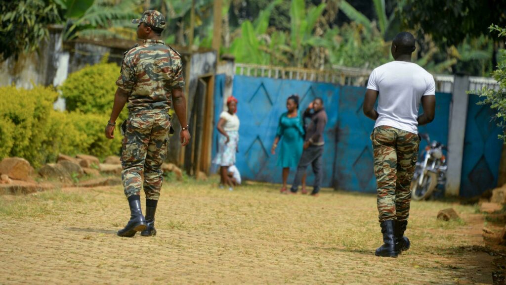 Nord-Ouest : 3 militaires arrêtés pour le meurtre de 2 civils