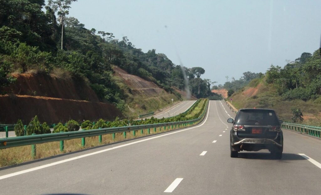 Insécurité sur l’axe Yaoundé-Douala : des dizaines de suspects arrêtés autoroute