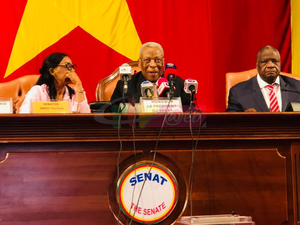 Sénat : Marcel Niat Njifenji rempile au perchoir