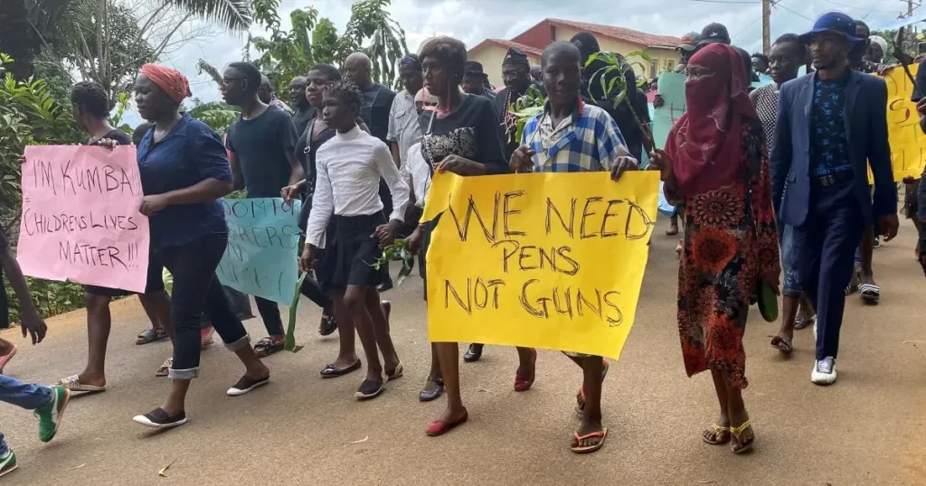 Crise anglophone : 22 milliards FCFA pour la reconstruction