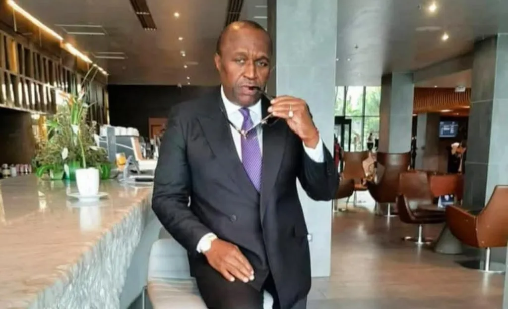 Consty Eka inhumé en Côte d’Ivoire après des obsèques officielles Consty Eka inhumé en Côte d'Ivoire